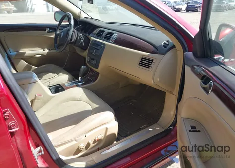 2011 Buick Lucerne Cxl z USA, uszkodzony, nr VIN 1G4HC5EMXBU118079